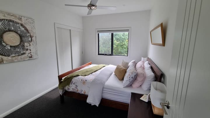 საძინებელი 3