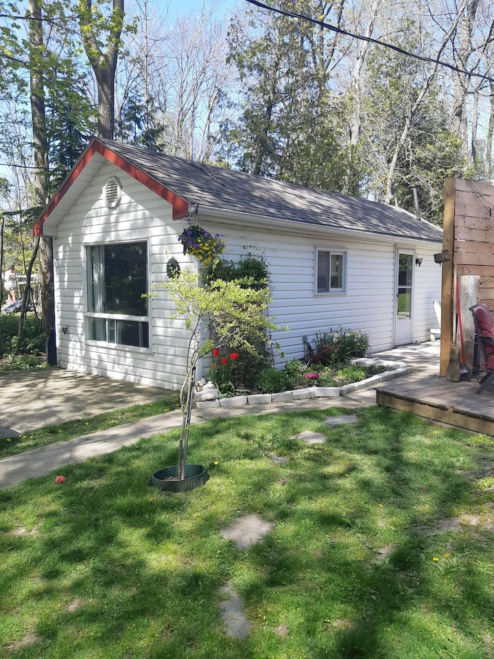 Point Clark Holiday Rentals & Homes Ontario, Canada Airbnb