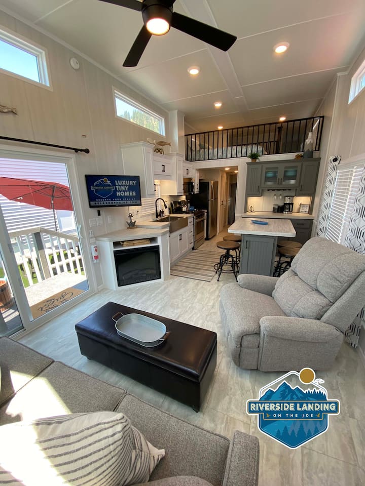 Chatcolet Tiny Home 2 at Riverside Landing Tiny houses for Rent in