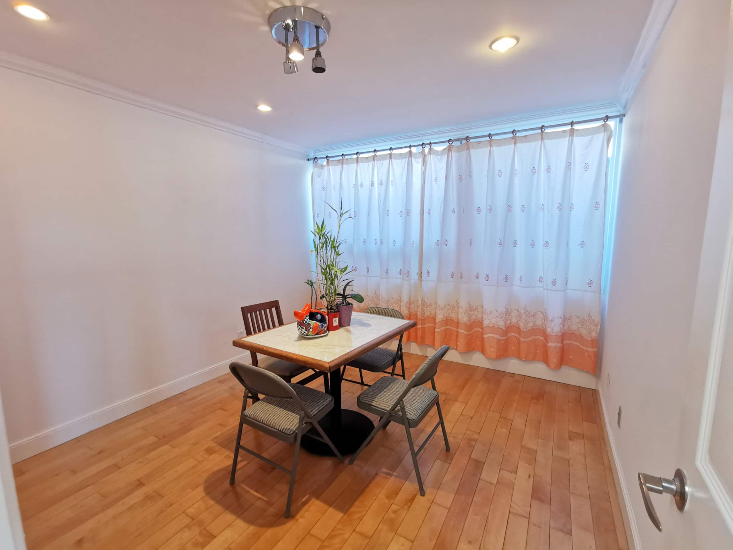Home in San Francisco · ★4.8 · 3 bedrooms · 3 beds · 2 baths - Image 12
