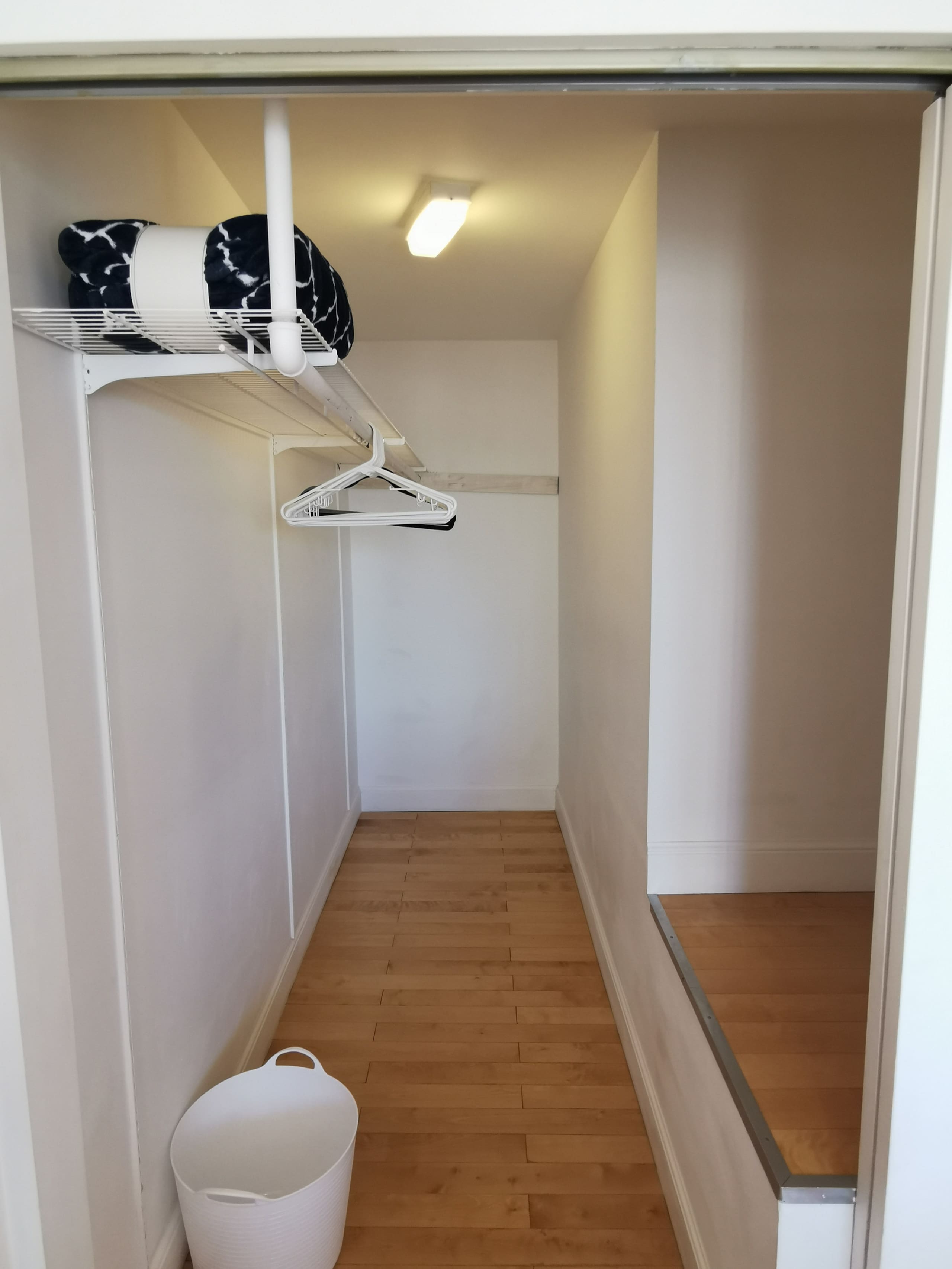 Home in San Francisco · ★4.8 · 3 bedrooms · 3 beds · 2 baths - Image 23