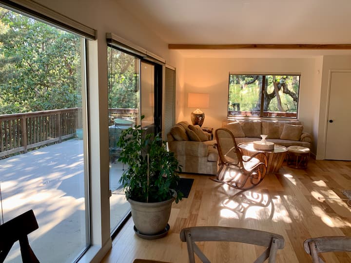 Hygge Hideaway. A Home For Rest And Adventure - Valley of the Rogue State Park, Gold Hill