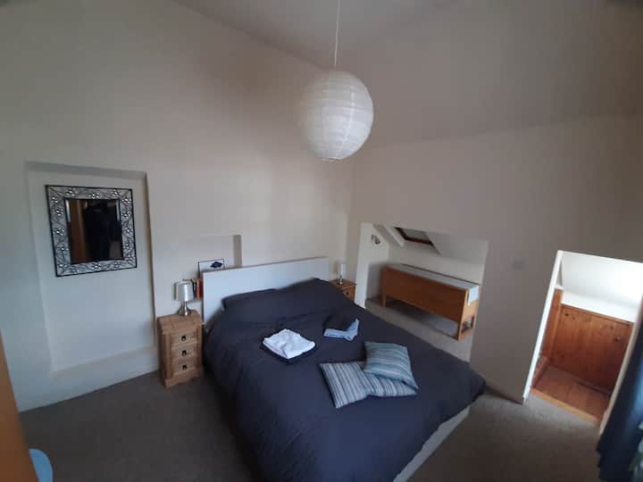 Chumba cha kulala 2 (nyuma ya nyumba)