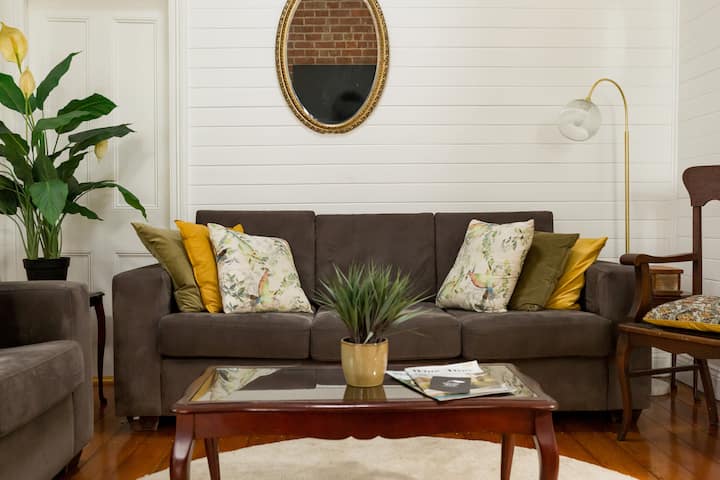 Historic 1917 Workers Cottage With Modern Comforts - Hunter Region