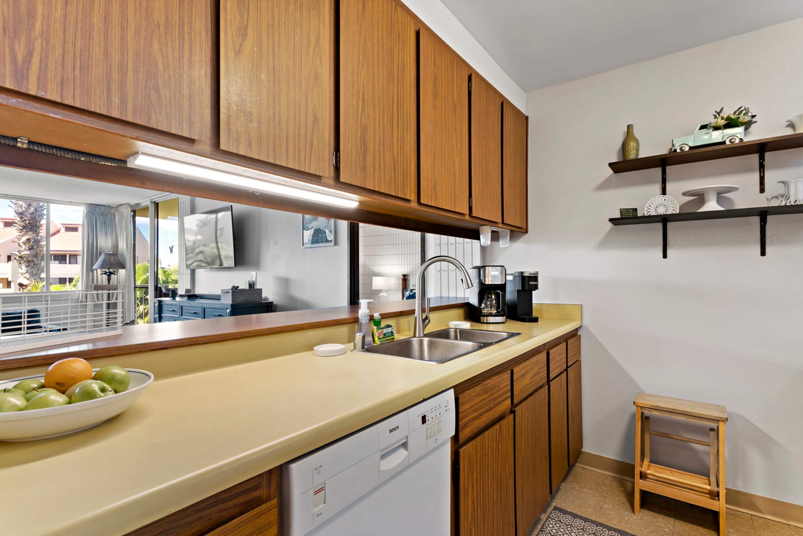 Condo in Kihei · ★4.93 · 2 bedrooms · 4 beds · 2 baths - Image 18