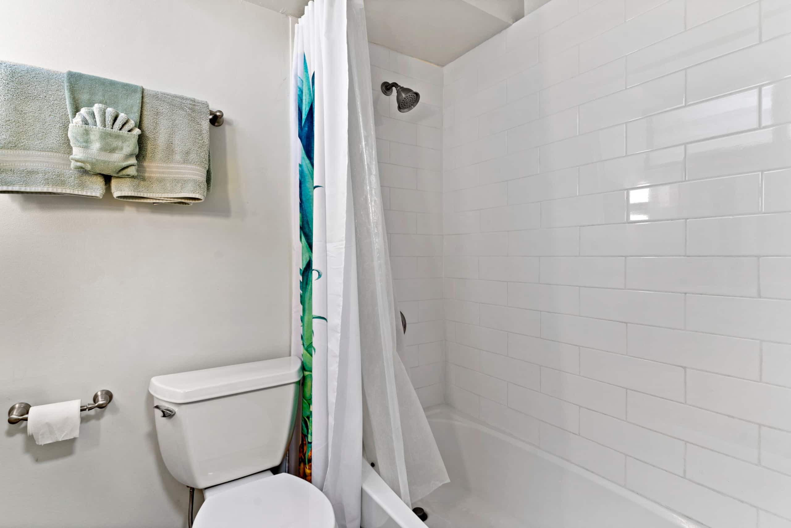 Condo in Kihei · ★4.93 · 2 bedrooms · 4 beds · 2 baths - Image 17