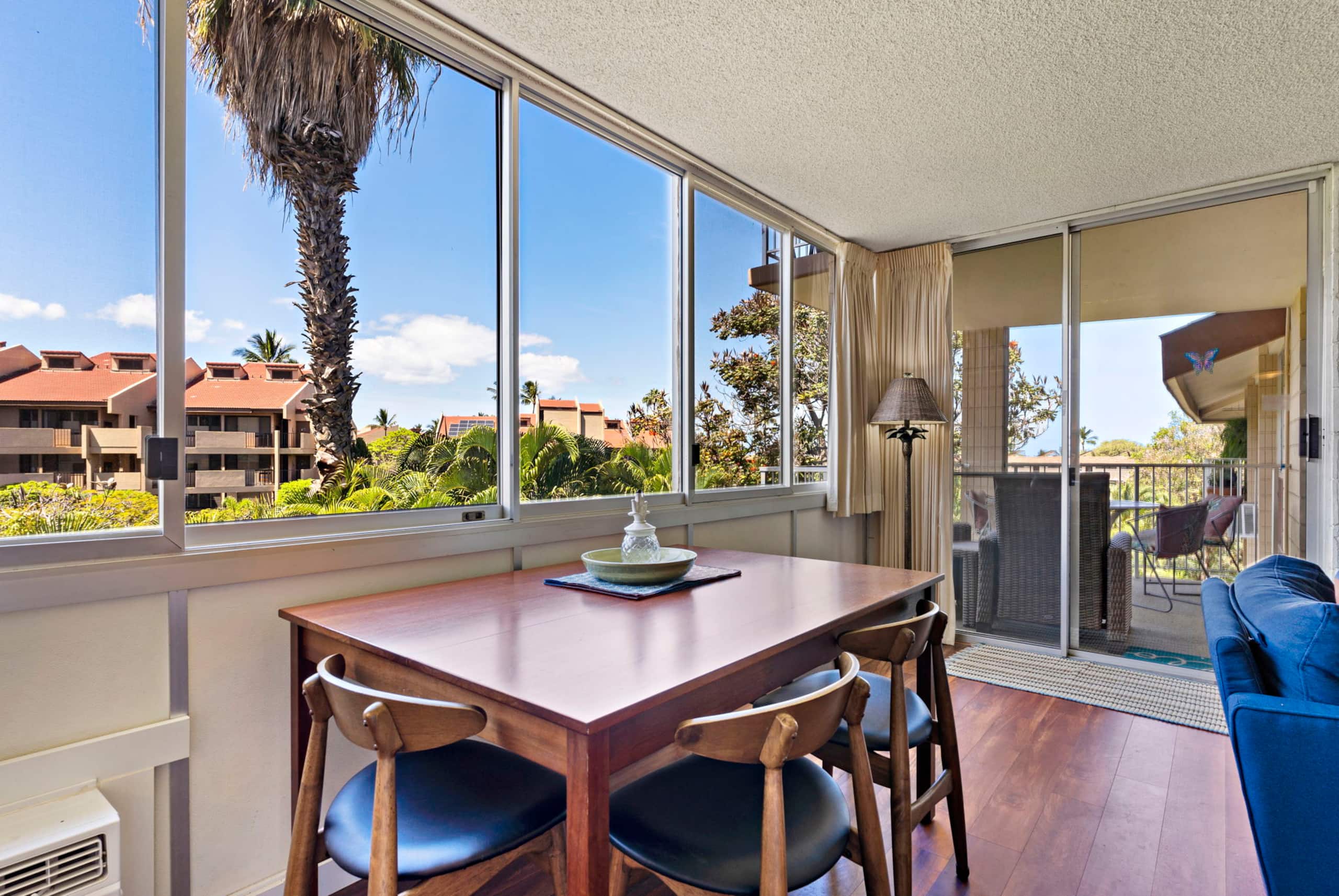 Condo in Kihei · ★4.93 · 2 bedrooms · 4 beds · 2 baths - Image 3