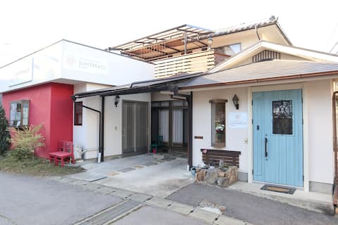 Shinshu Ueda Bessho Onsen Town, an entire building where you can go to an entire home and workcation