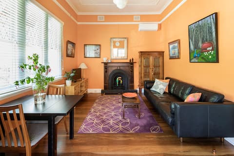 Successful Airbnb property: Hyde Park Guest Suite in Perth