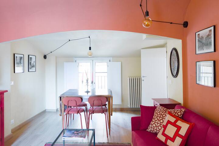 Lussuoso Appartamento nel Cuore del Centro Storico gallery image 2