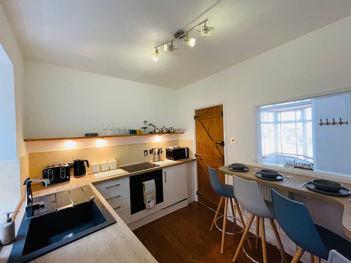 Exeter Holiday Rentals & Homes - England, United Kingdom | Airbnb