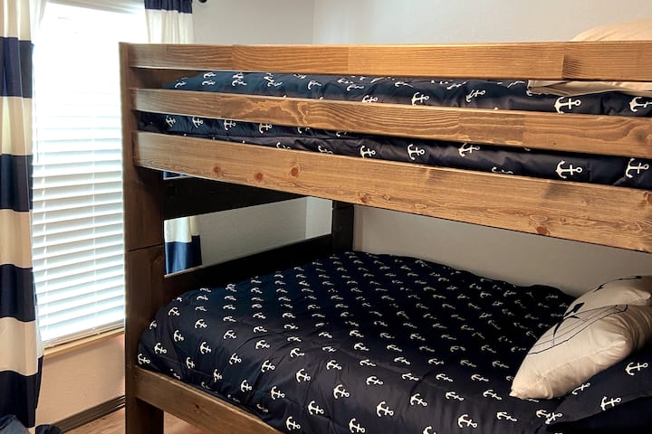 Boat Room - Full over Full - Sleeps 4