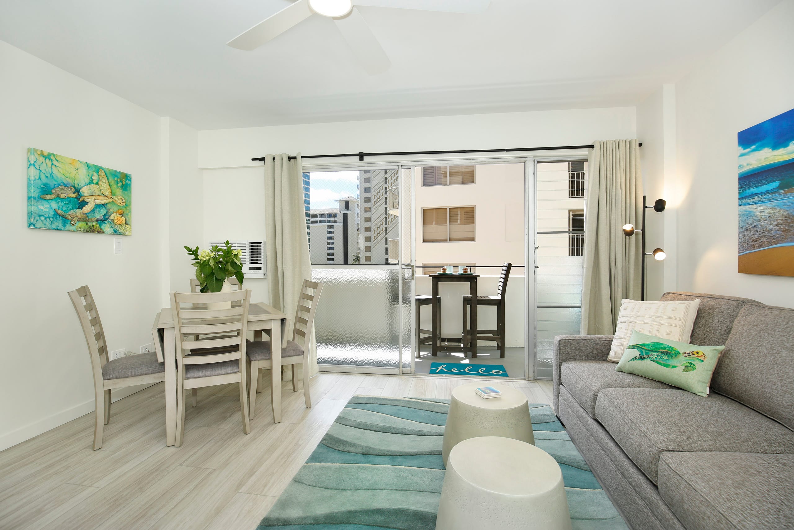 Condo in Honolulu · ★4.74 · 1 bedroom · 2 beds · 1 private bath - Image 7