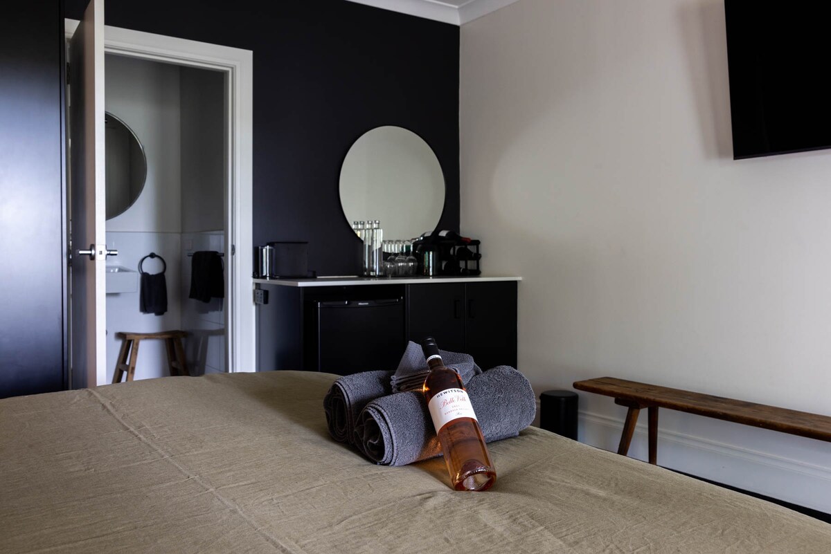 Crush Guest Room