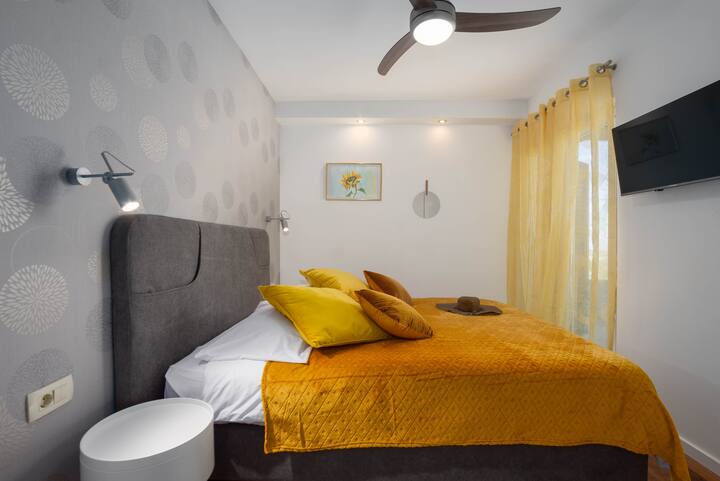 1. Chambre à coucher