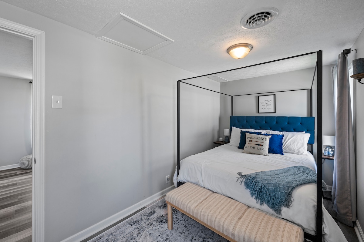 Двойно легло с матрак от мемори пяна