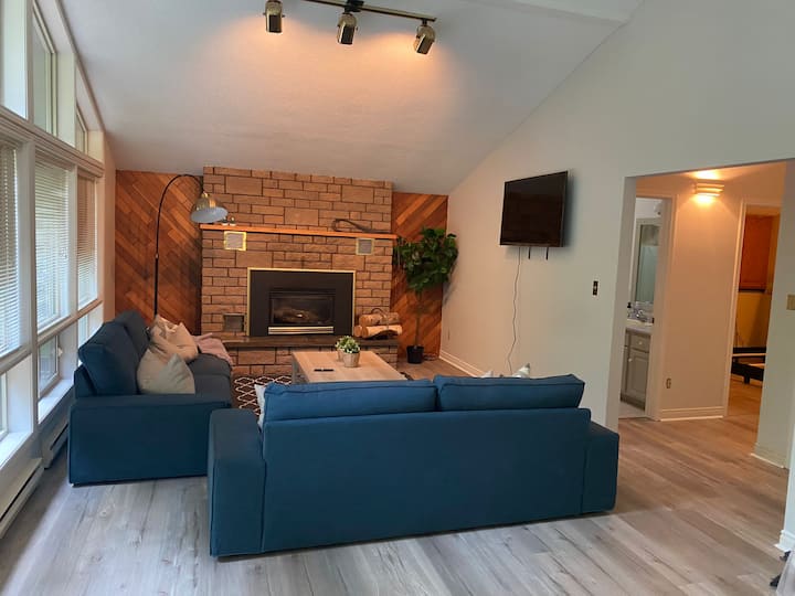 Top 10 PetFriendly In Tobermory, Canada Updated 2024