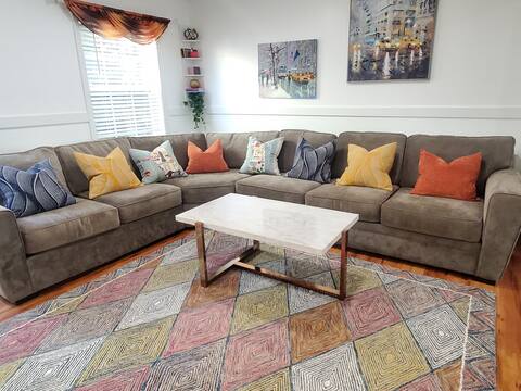 GREENWICH HOUSE WITH NYC FLAIR/CLOSE TO BEACH /NYC