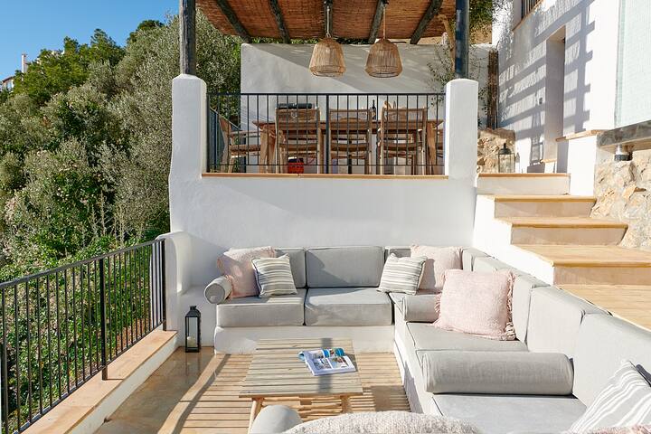 Mallorquin Oasis, in Port Andratx gallery image 5