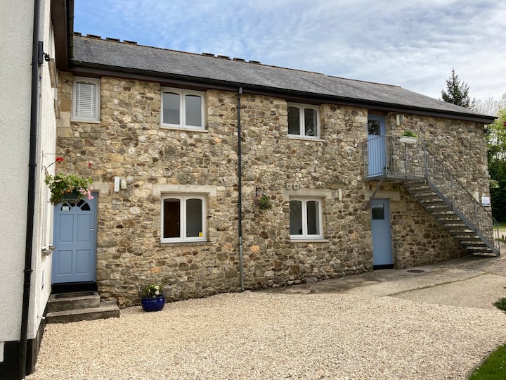 Owls Nest A Bright and spacious 3 bed apartment Condominiums for