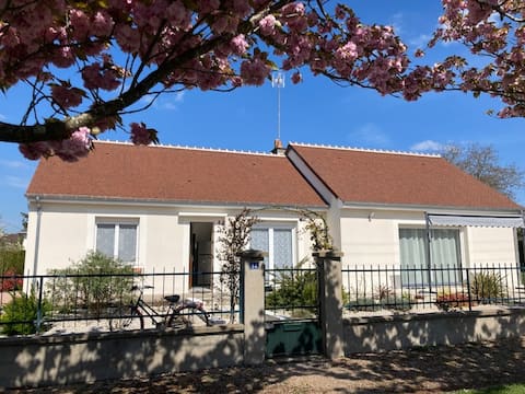 Single-story gîte, "La Maison d'Alice" 6 pers.