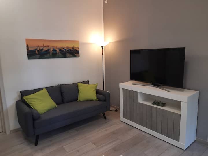 Marco' S Apartment -Ideale Per Venezia- - Mestre