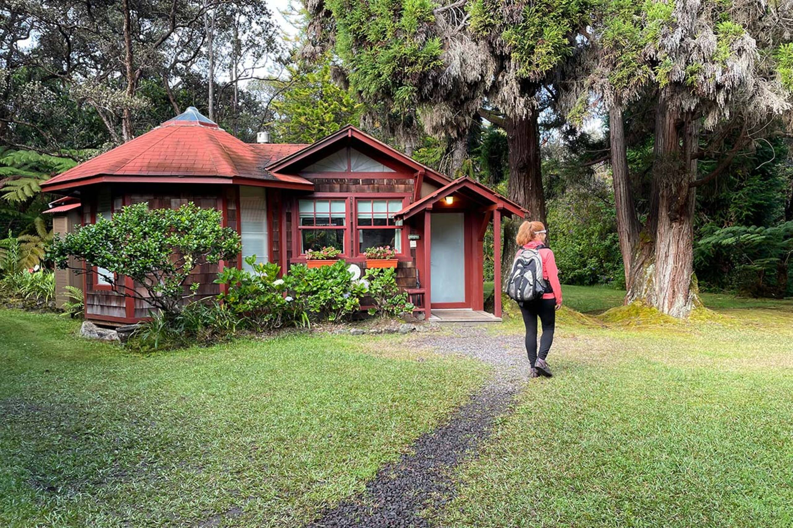 Private Cottage, 1 mile to Volcanoes Nat. Park - Image 4