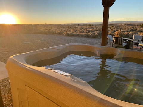 Miners Haven, 360° Views w/ Hot Tub!