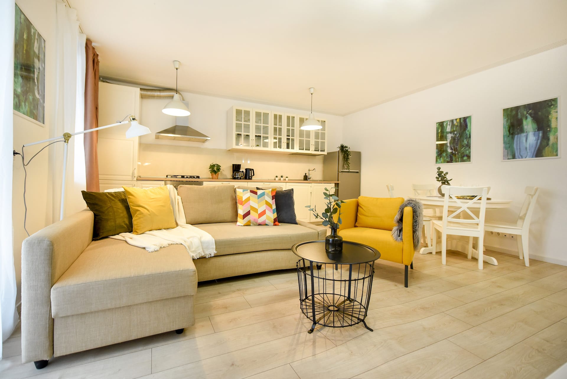 Surpresa | Aviatiei 1 BR with Balcony