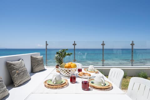 Amazing View Beach Villa