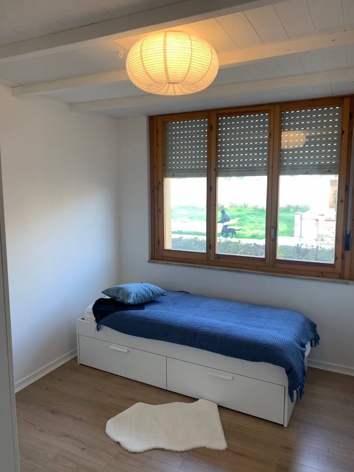 غرفة النوم 2