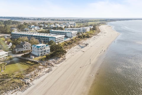 Beachfront Home w Private Pool & Picturesque Views