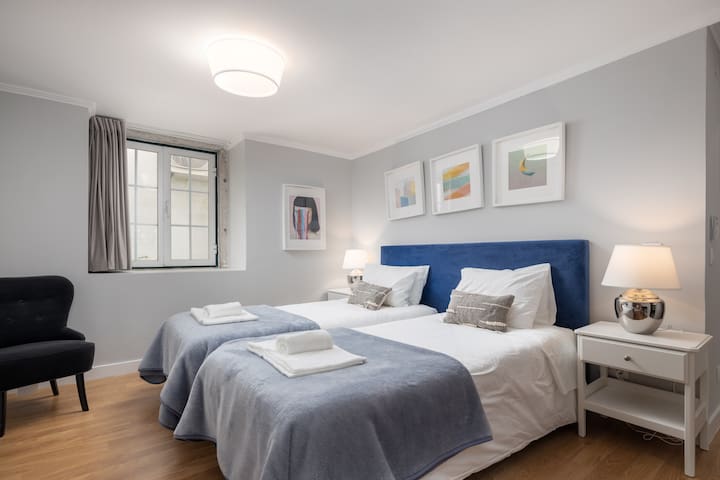 Fanqueiros 96 – BALCONY over Lisbon gallery image 3