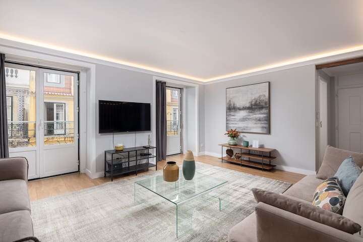 Fanqueiros 96 – BALCONY over Lisbon