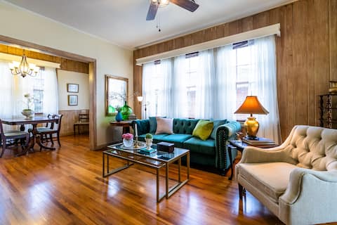 Elm Street Cottage.  Safe, Quiet, Exceptional !