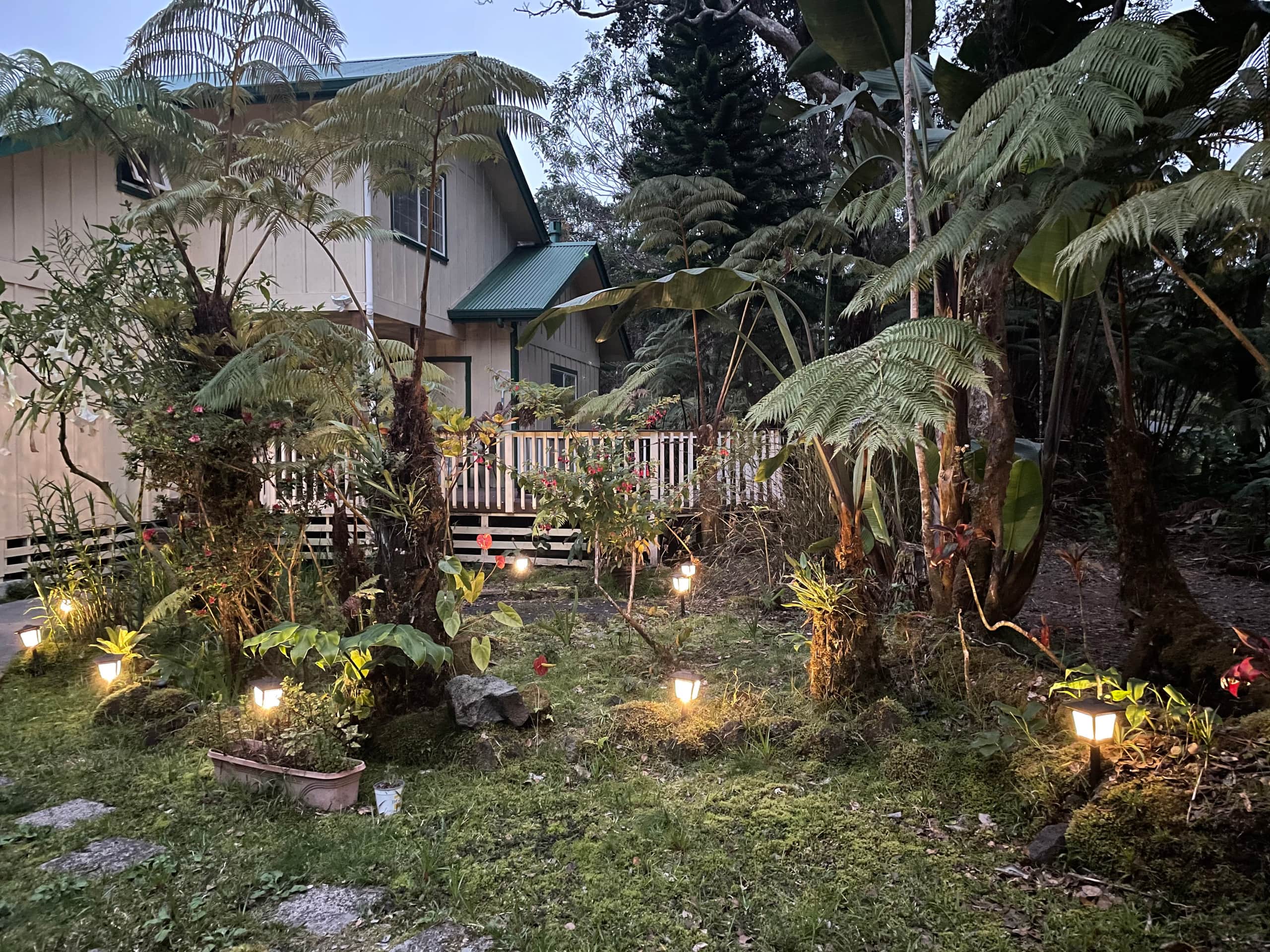 Guesthouse in Volcano · ★4.93 · 1 bedroom · 1 bed · 1 private bath - Image 18