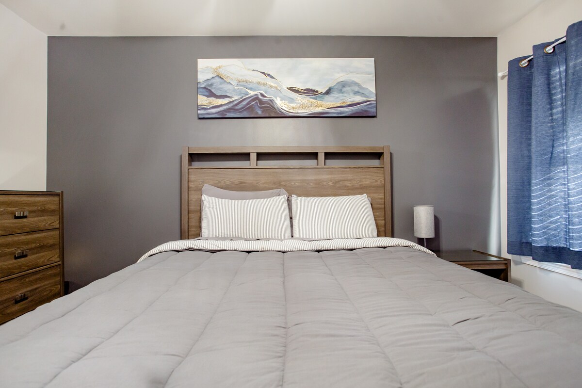 - เตียงควีนไซส์