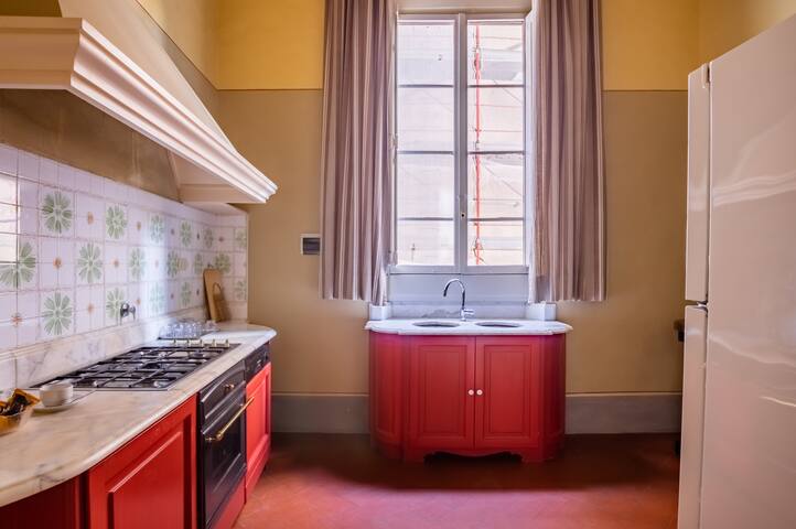 Palazzo Salviati by Varental | Luxe Brunelleschi gallery image 3