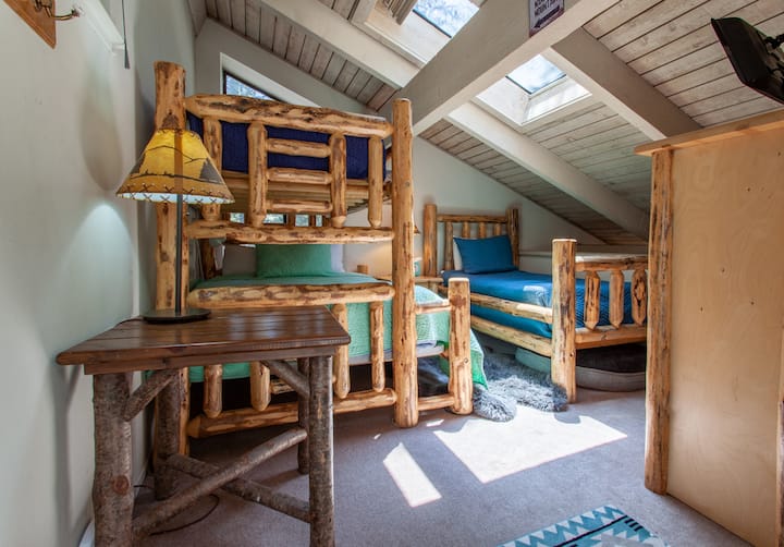 Dritat e qiellit lart