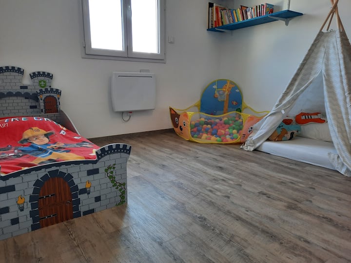 საძინებელი 2