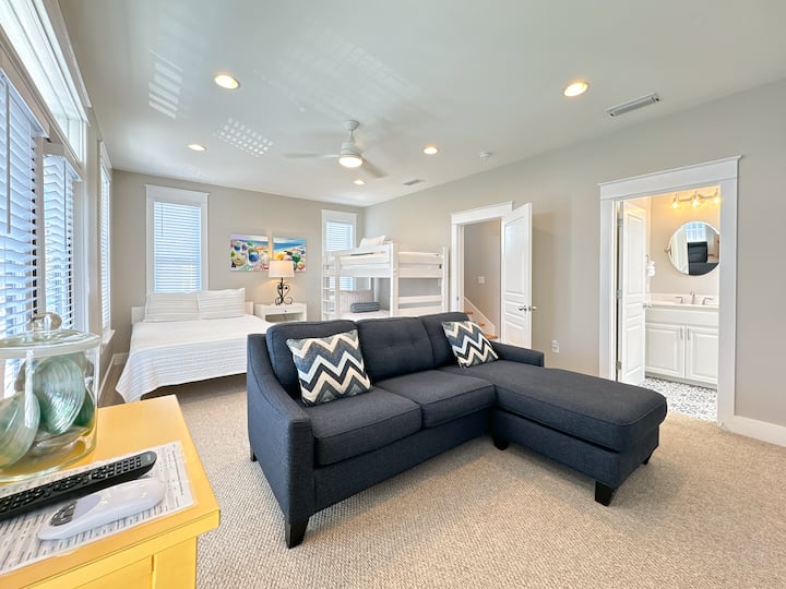 Second floor large guest bedroom with living space and ensuite bath