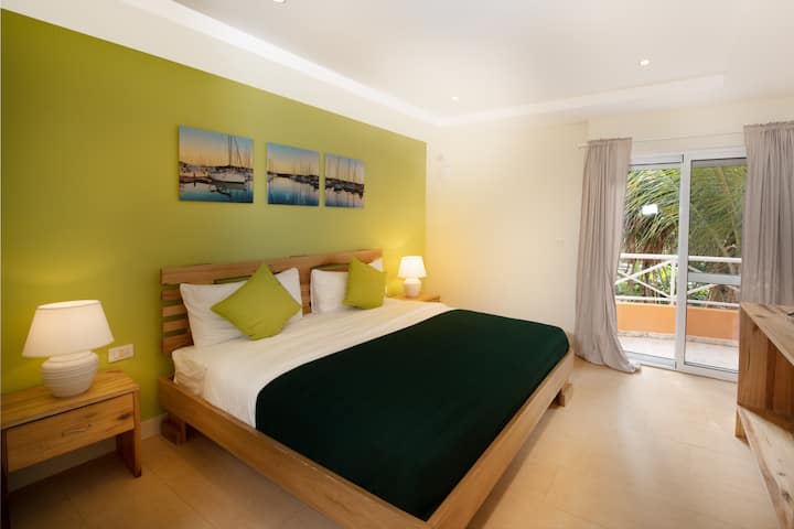 ห้องนอนไฟเขียว