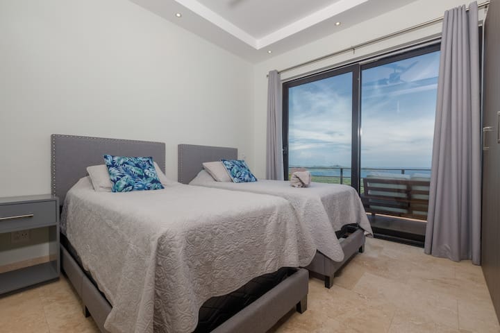 Casita Twin Ocean View