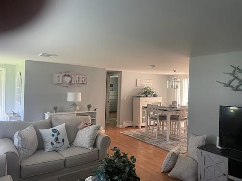 Beautiful newly remodeled 3 BD/2BA Mid-Cape home.