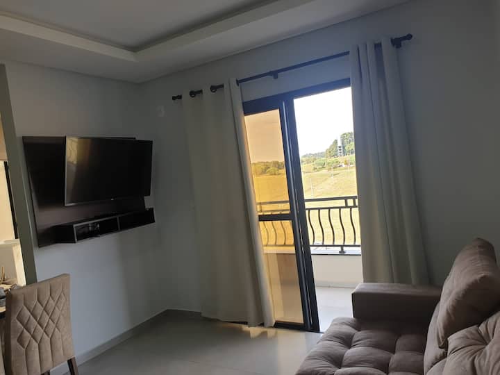 Apartamento Confortável E De Alto Padrão! - Machadinho