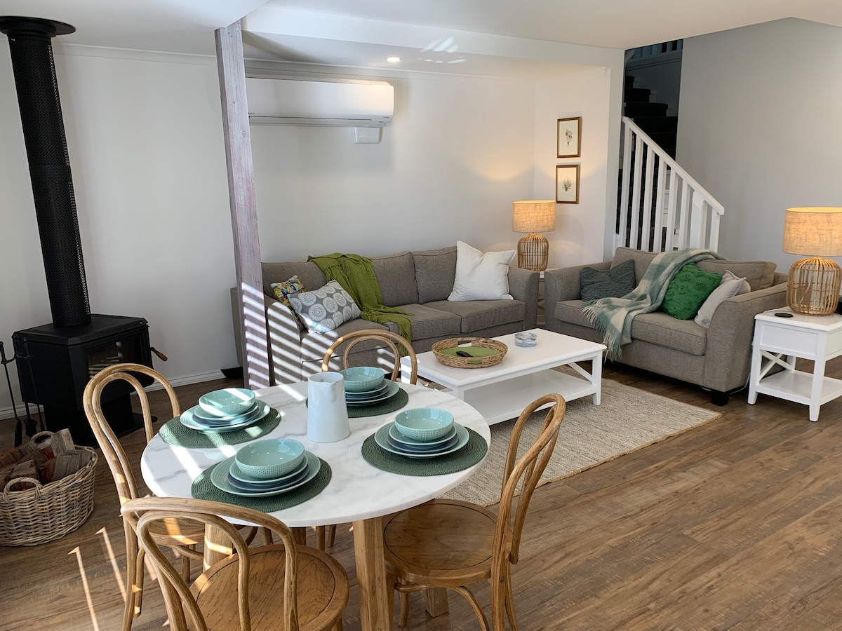 Top performing Airbnb: Luxury 2-bedroom guesthouse in City Of Greater Bendigo