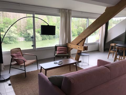 F2 with stunning views of the Ain and Vouglans