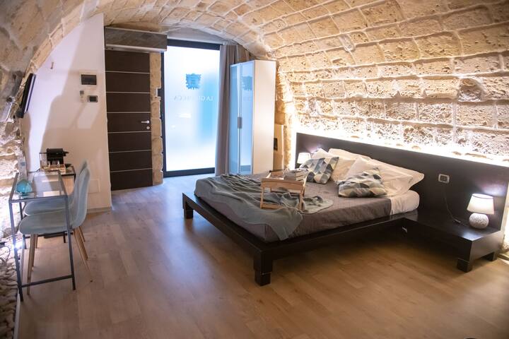 Historical building with terrace gallery image 3