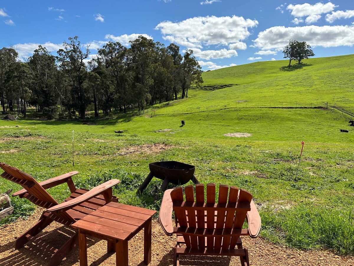 Tanjanerup Chalets “Winston” Farm stays for Rent in Nannup, Western Australia, Australia Airbnb