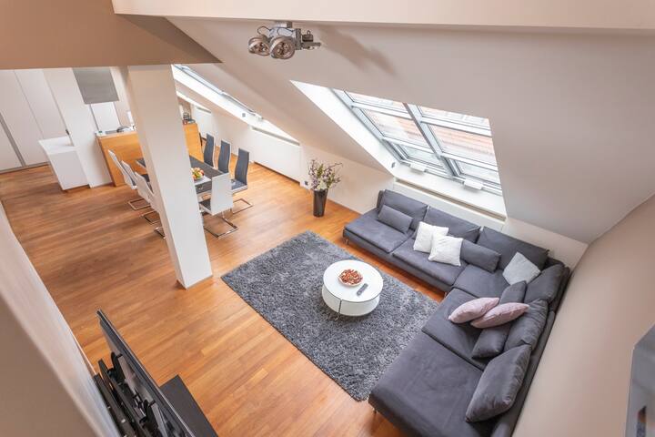 Luxury Apartment Terrace&AC in Centre of Prague gallery image 2